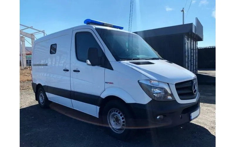 Микроавтобус Mercedes Sprinter