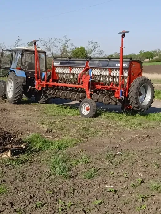 Посів зернових культур. Культивація, дискування.
