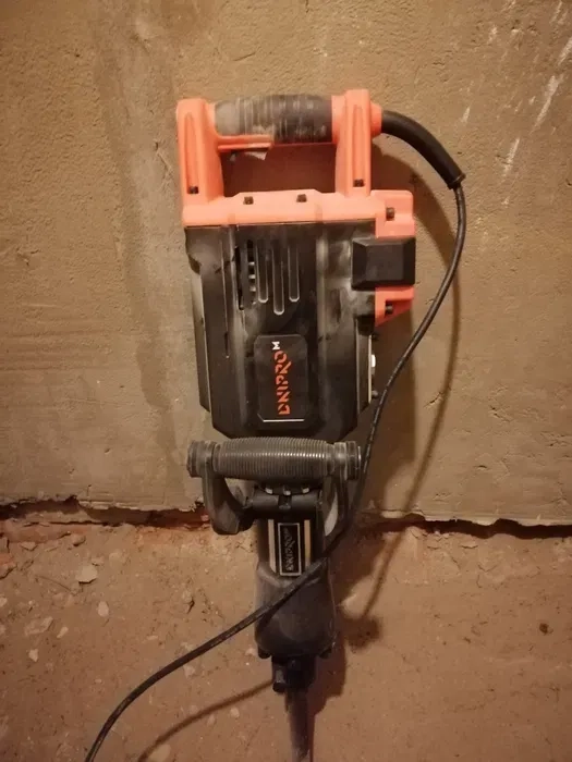 Відбійний молоток