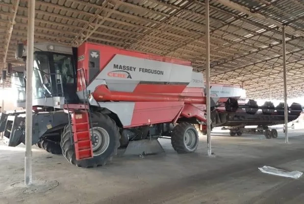 Комбайн MASSEY FERGUSON 7274 (2139)