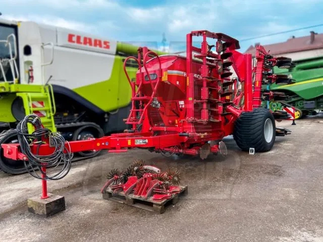 ПОСІВНИЙ КОМПЛЕКС HORSCH