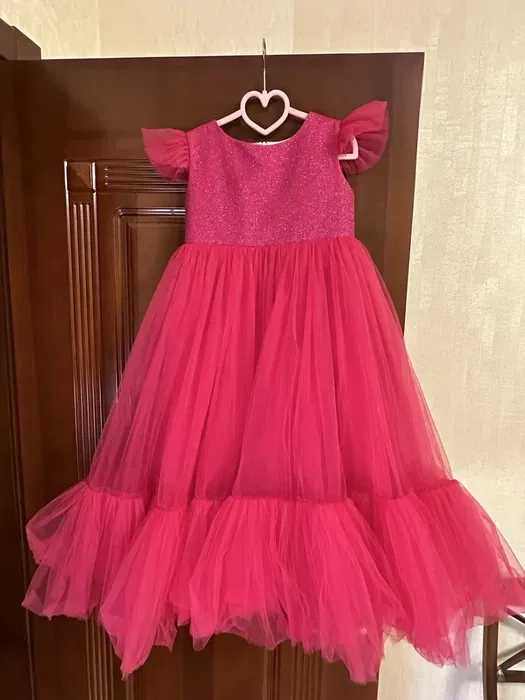 Дитяча святкова сукня