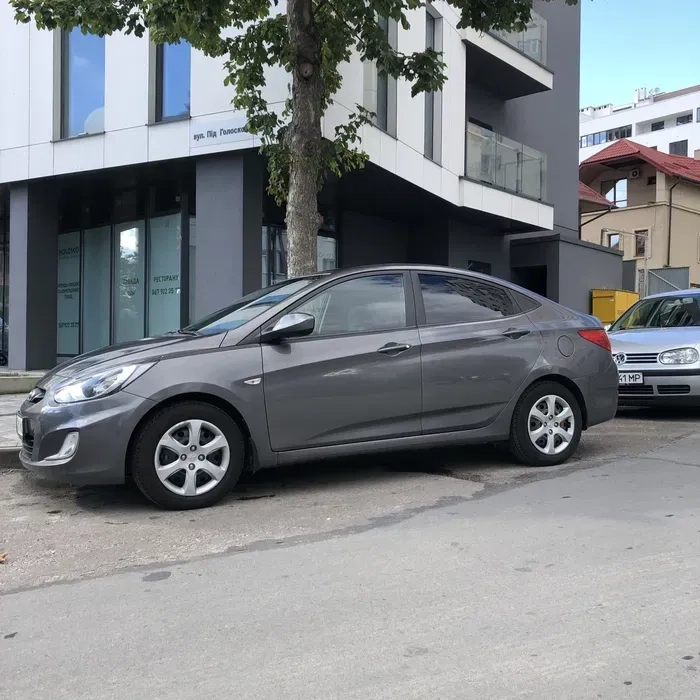Авто Hyundai Accent