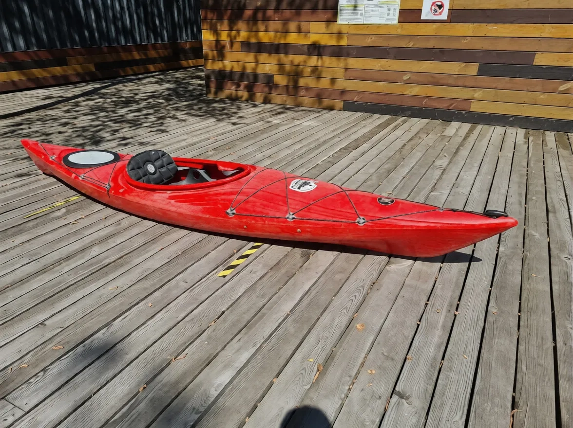 Каяк одномісний Perception— Твій персональний простір на воді