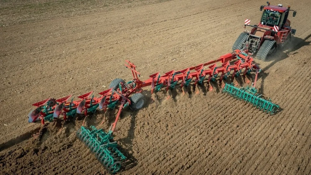 Плуг KVERNELAND PW 100 (1777).