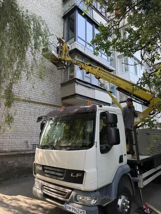 Автовишка погодинно, подобово.