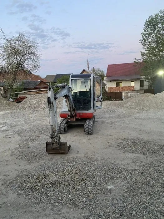 Послуги міні-екскаватра