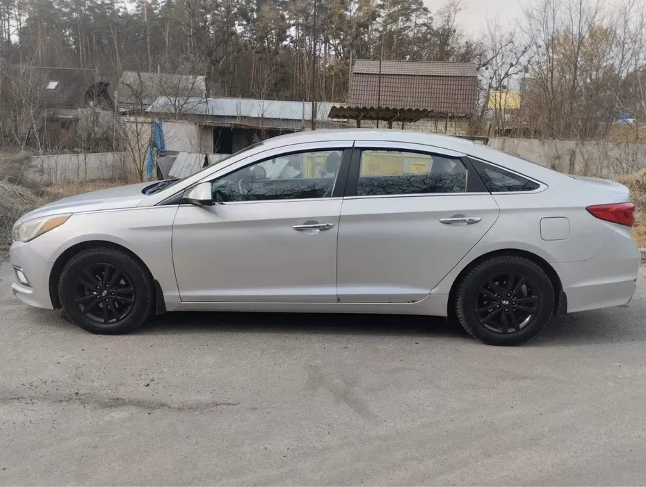 Авто Hyindai Sonata LF 
