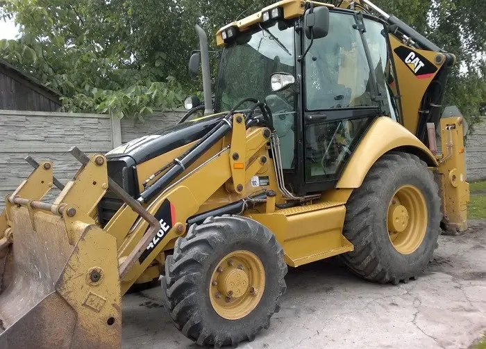 Екскаватор-навантажувач CATERPILLAR CAT428