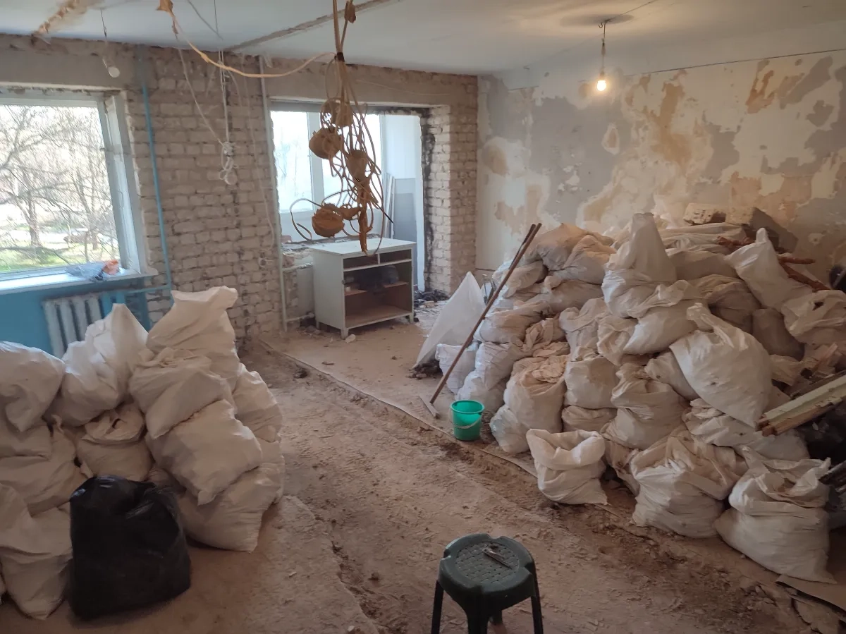 Демонтаж. Резка бетоно-монолитных перекрытий.