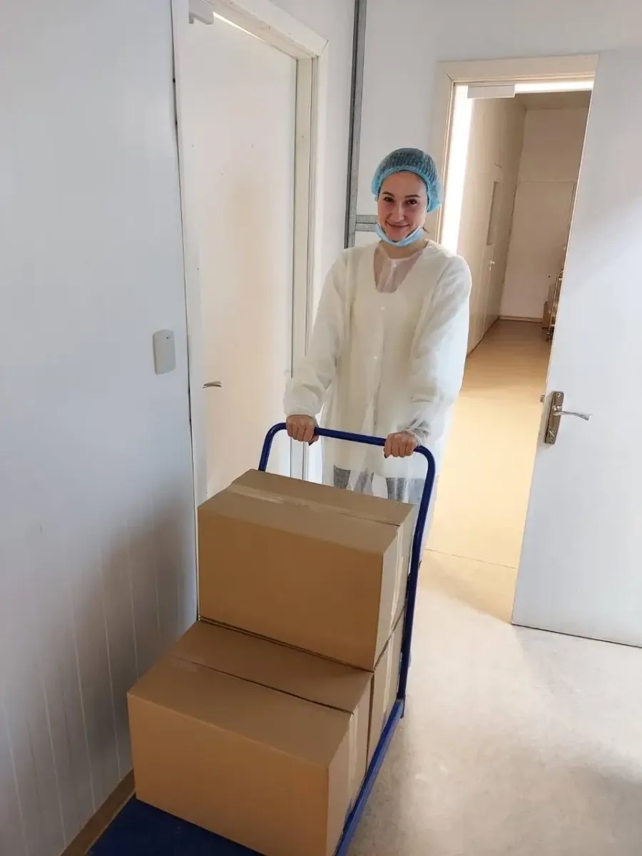 Капсулювання в тверду желатинову капсулу розміру "0", вага 0,350 0,450 гр