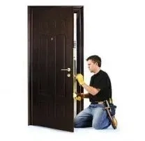 Ремонт дверних замків Замінити замок серцевину личинку замку