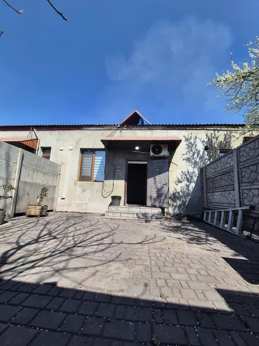 3-кімнатний будинок