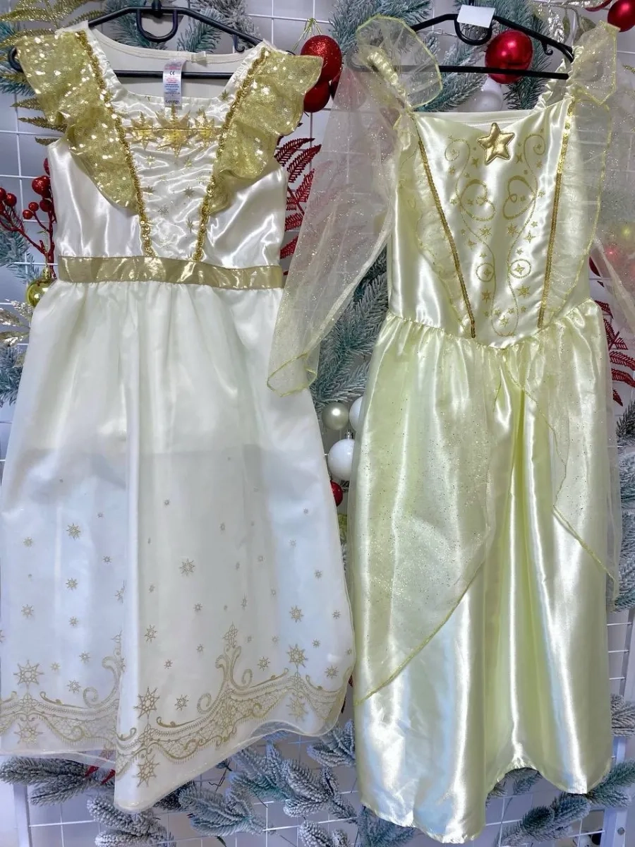 Костюми та плаття