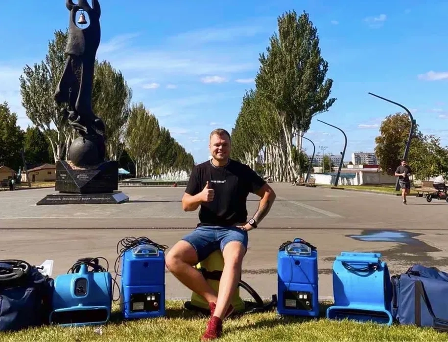 Виїзна хімчистка м'яких меблів + клінінг!