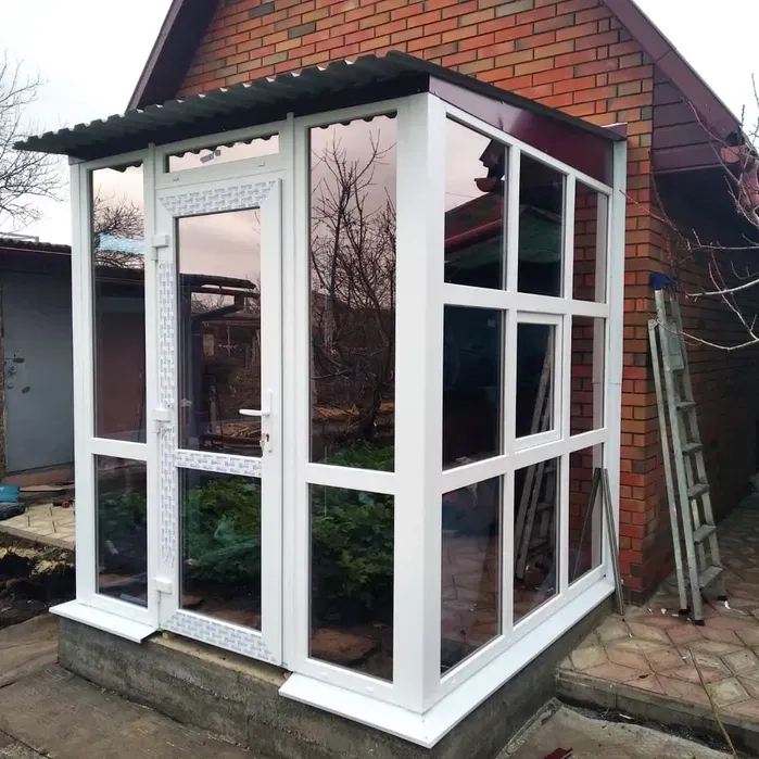 Втановлення балконів, вікон, під ключ. Допоможемо з вибором.