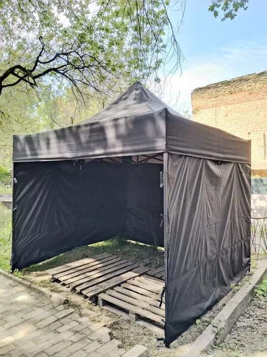 Палатки 3х3, 6х3(білого та чорного кольору), шатри, тенти.
