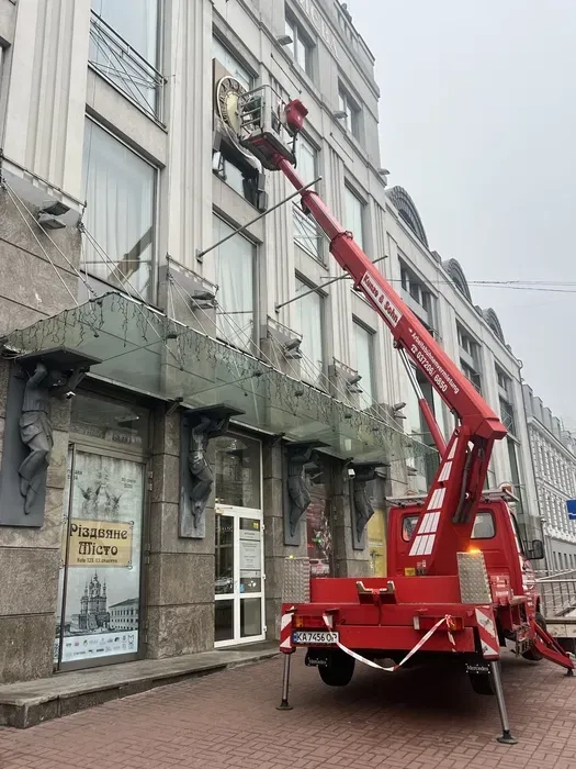 Автовишка висота 19м