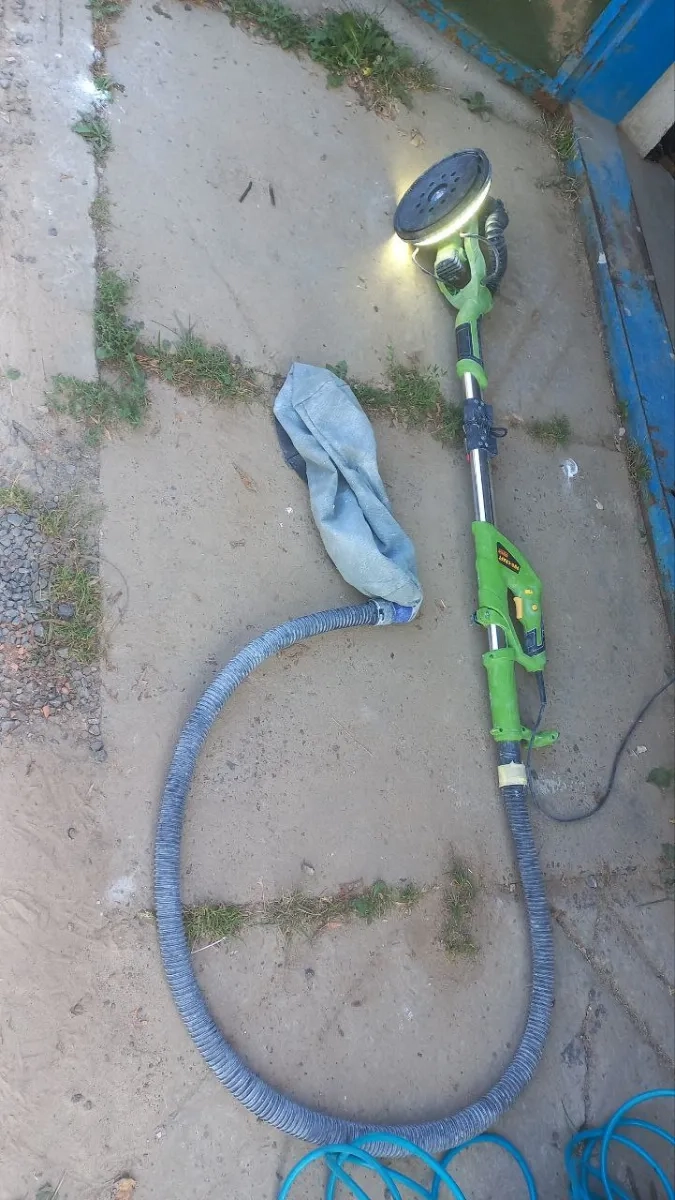 Шліф машина 350 грн завдаток 2000