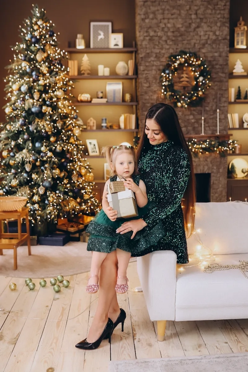 Очень красивые платья family look мама и доця, идеально подходят на любой праздник