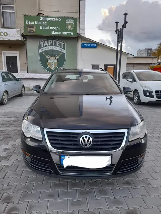 Авто Вольцваген подобово