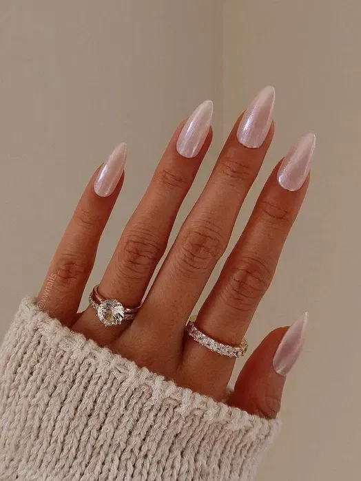 Манікюр 300 грн, Троєщина, Радунська 14, педикюр, нарощування.