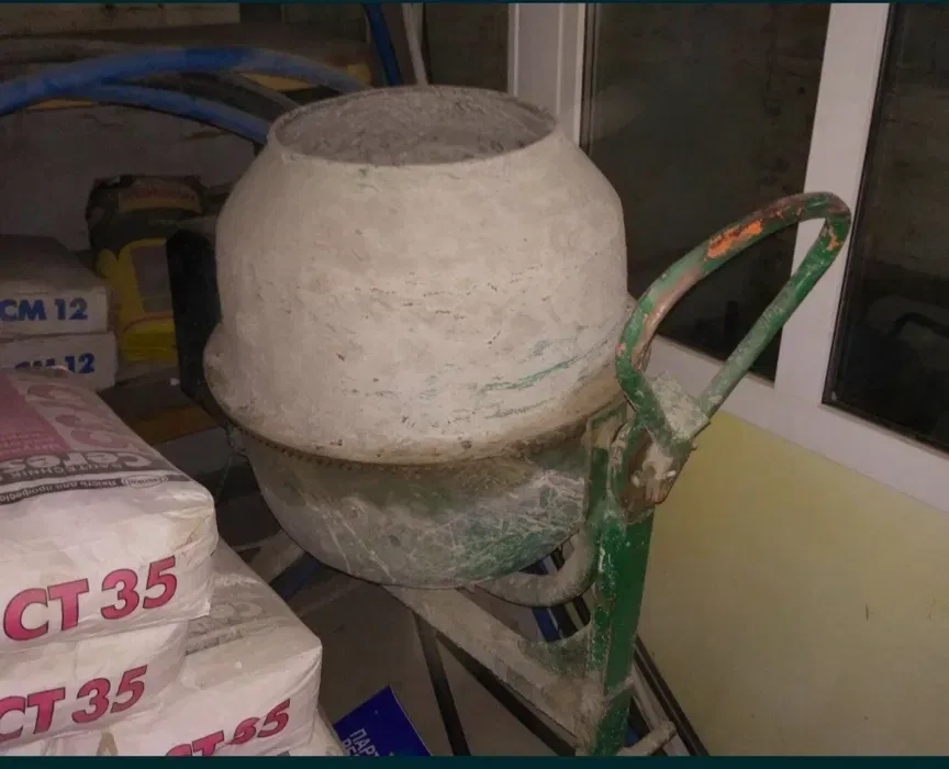 Бетономішалка у Фастові (об'єм-100 л)-100 грн/добу.