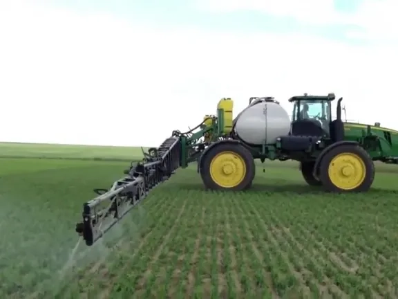 Обприскувач John Deere – Якісний захист вашого врожаю!