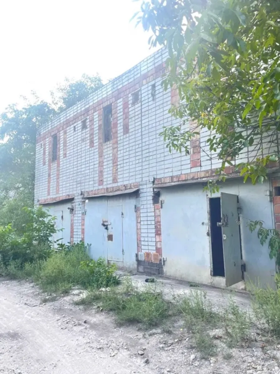 Гараж у ГК «Автолюбитель-12» під СТО або склад