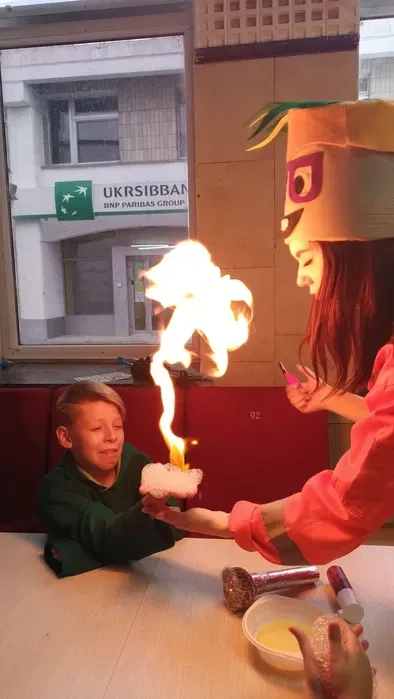 Веселі аніматори та професійні ведучі на День народження для яскравого свята