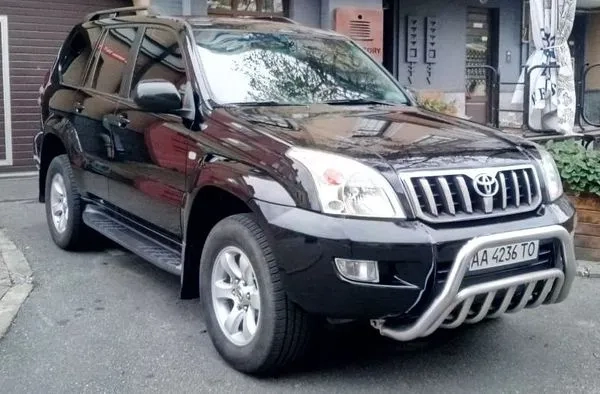 230 Позашляховик на весілля Toyota Prado з водієм