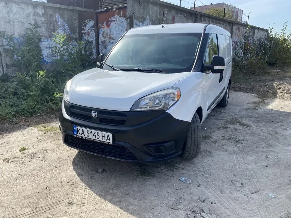 Мікроавтобус, бус