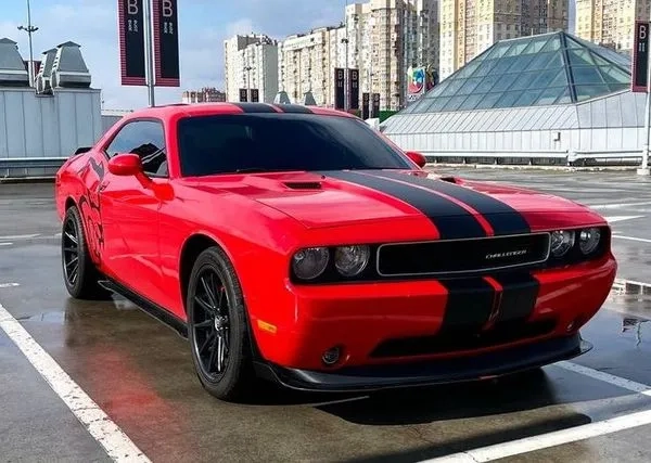 399 Dodge Challenger 3.6 л без водія подобово