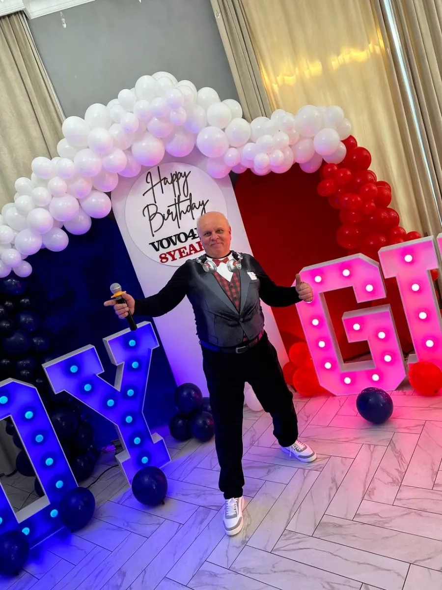 Ведущая, живая музыка, диджей DJ, свадьба, юбилей Одесса.