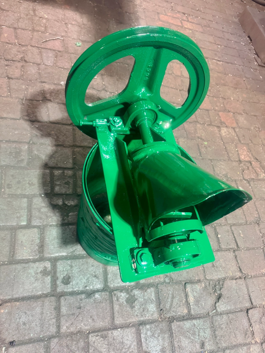 -Шнековий подрібнювач гілок до мотоблока від 6 к.с