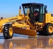 Надаємо послуги Автогрейдерів