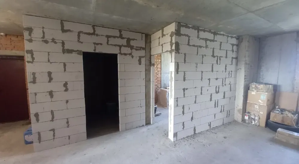 Послуги муляра, дизайн-проект стін, демонтаж-монтаж перегородок