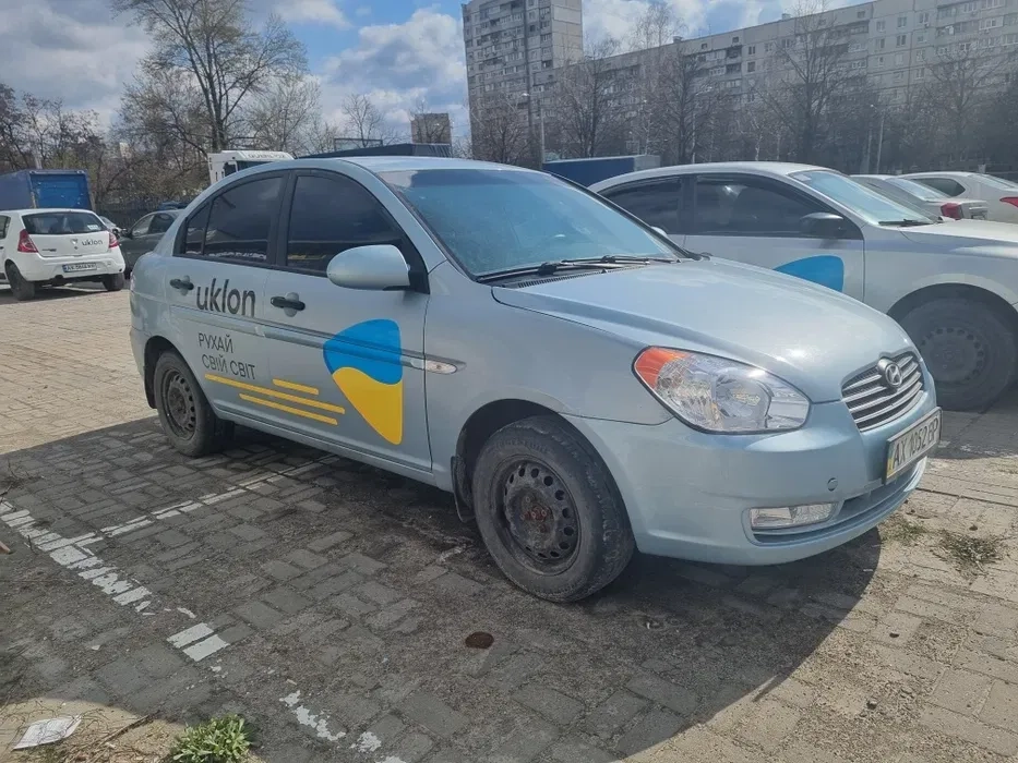 Авто Hundai Accent з правом викупу