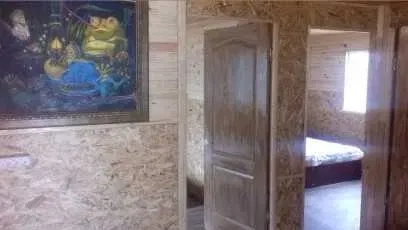 Будинок біля річки