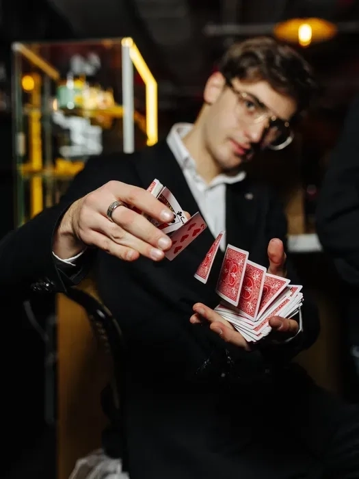 Фокусник,ілюзіоніст на ваше свято /київ/київська область/львів/харків