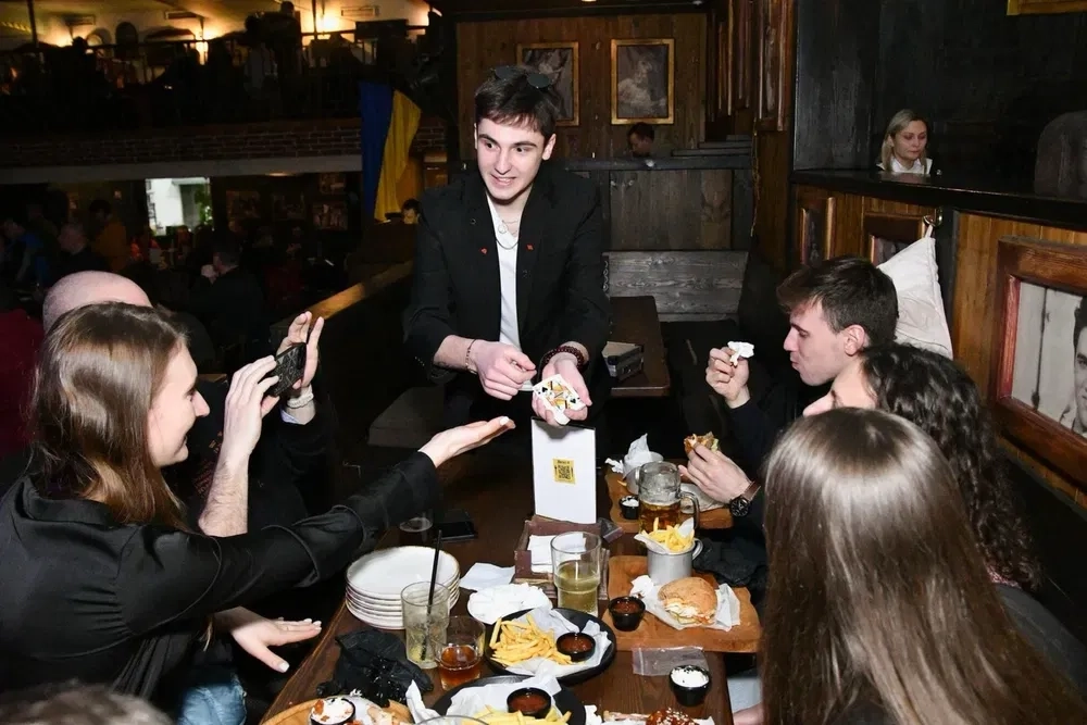 Фокусник,ілюзіоніст на ваше свято /київ/київська область/львів/харків