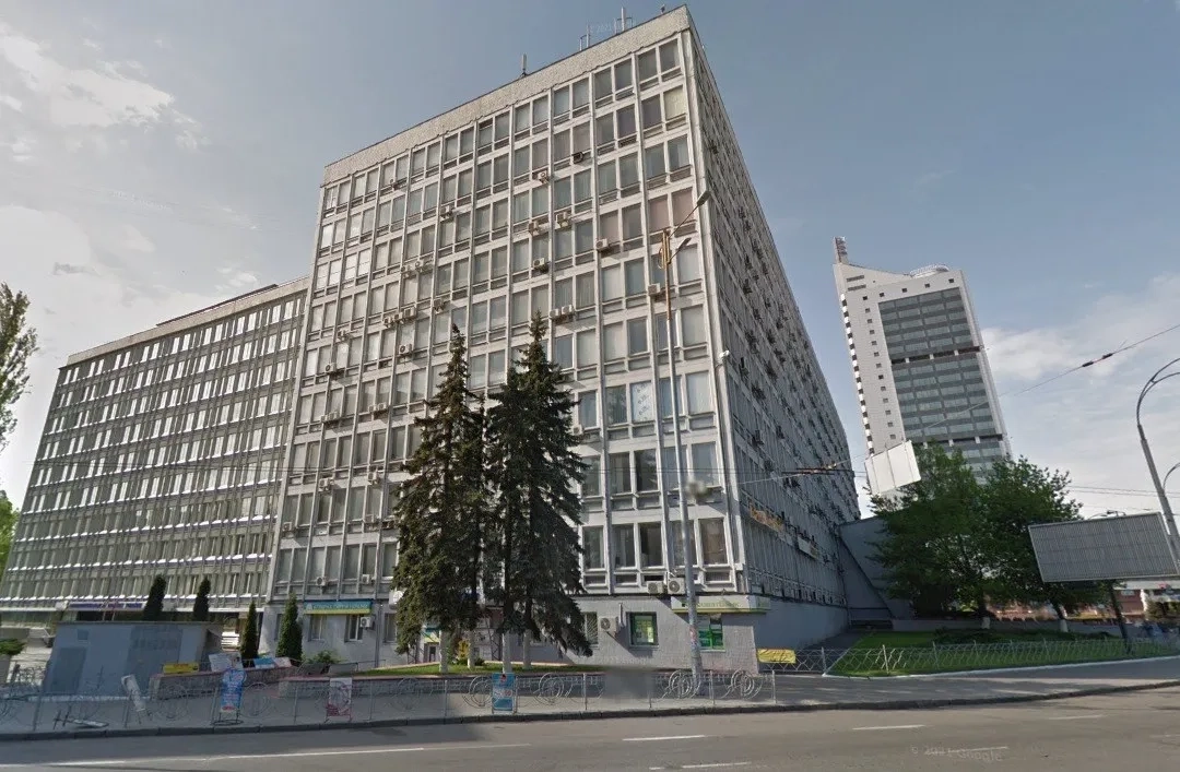 Фасадне приміщення 120 м2 в Солом'янському районі