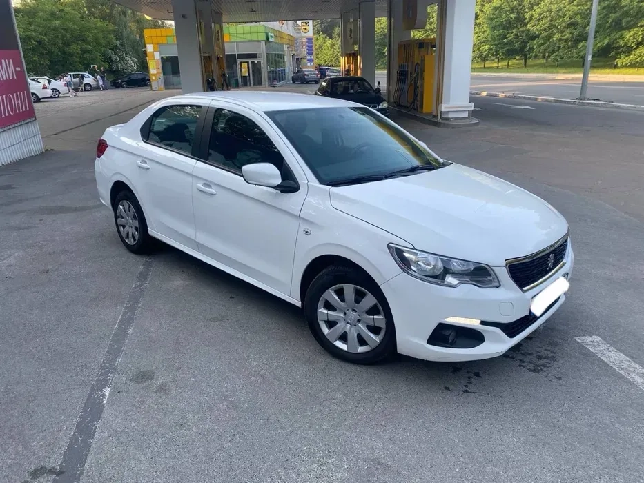 Авто Peugeot 301 під таксі !!!