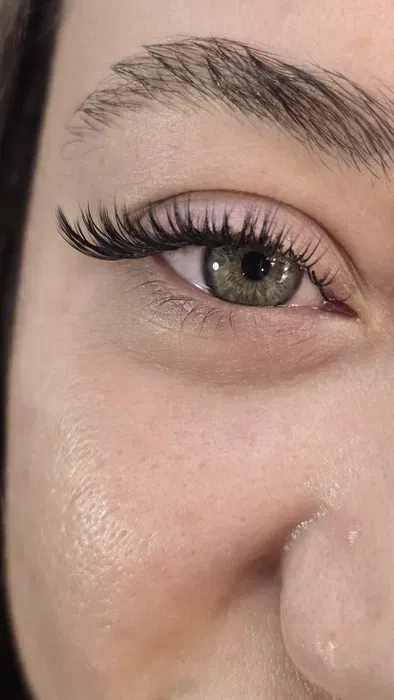 Нарощення вій від 400 грн! фарбування та ламінування брів.