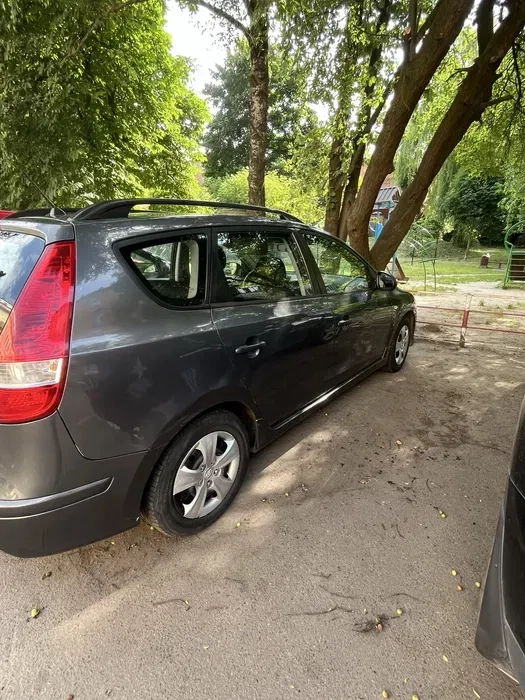 Авто Hyndai i 30 універсал від власника