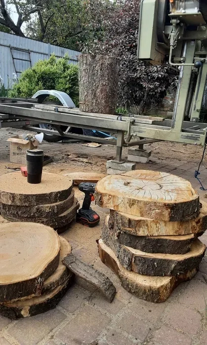 Пилорама мобільна , розпиловка лісу, кругляка. Техпаспорт є.