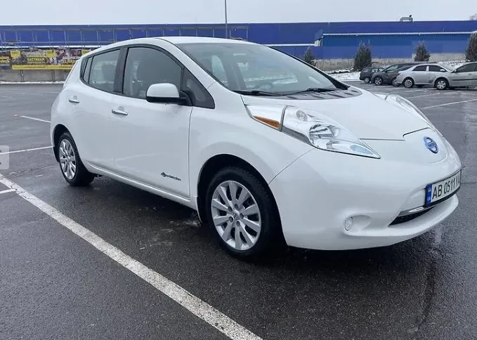 Авто, Nissan Leaf, Електромобіль, під таксі Ніссан Ліф