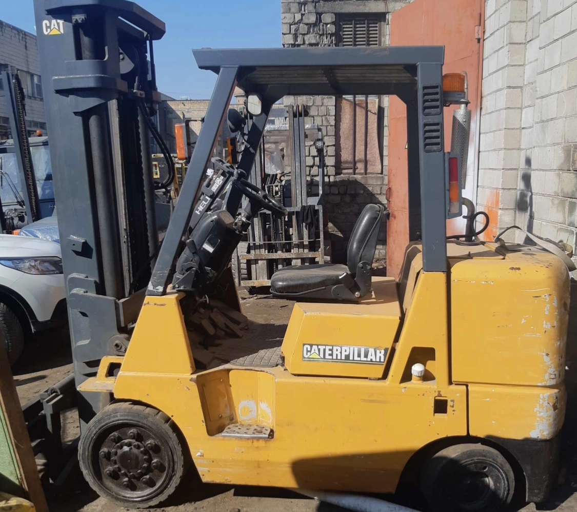 Навантажувач газовий CATERPILLAR GC40K