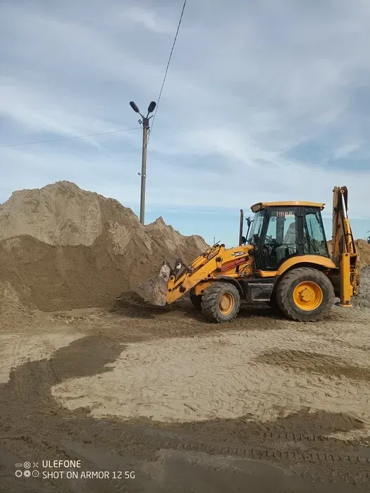 Екскаватор Саф"яни