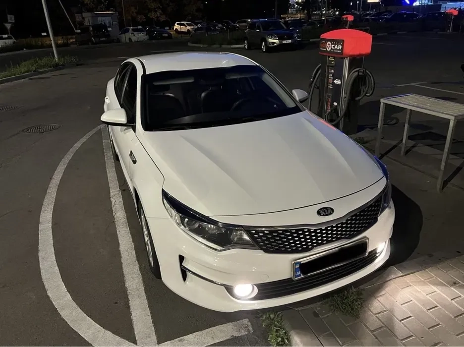 Авто KIA K5 2.0 lpi